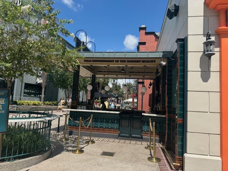 Paddy's Bar
