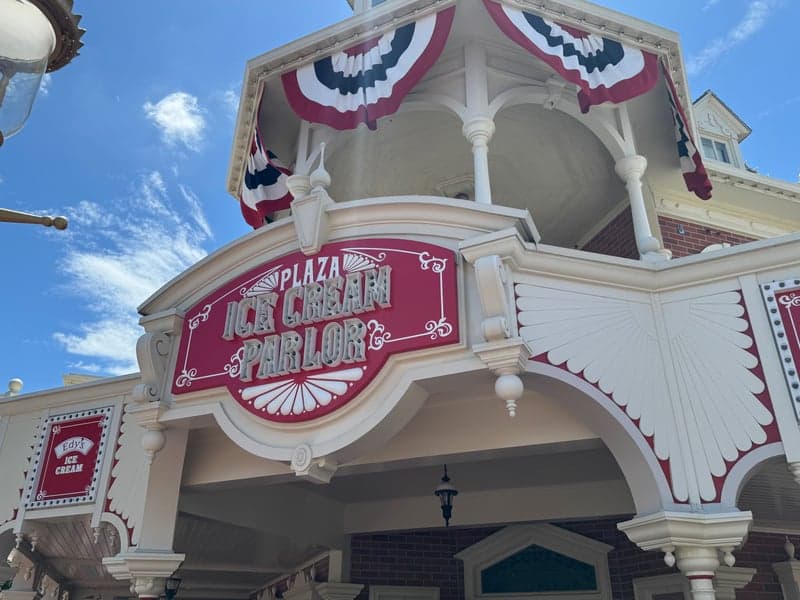 Plaza Ice Cream Parlor