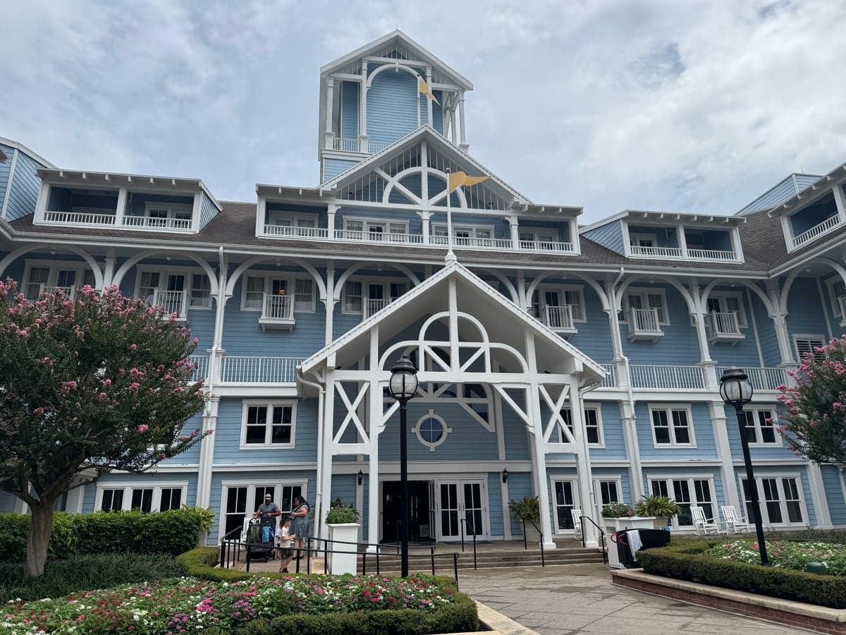 Disney's Yacht Club Resort
