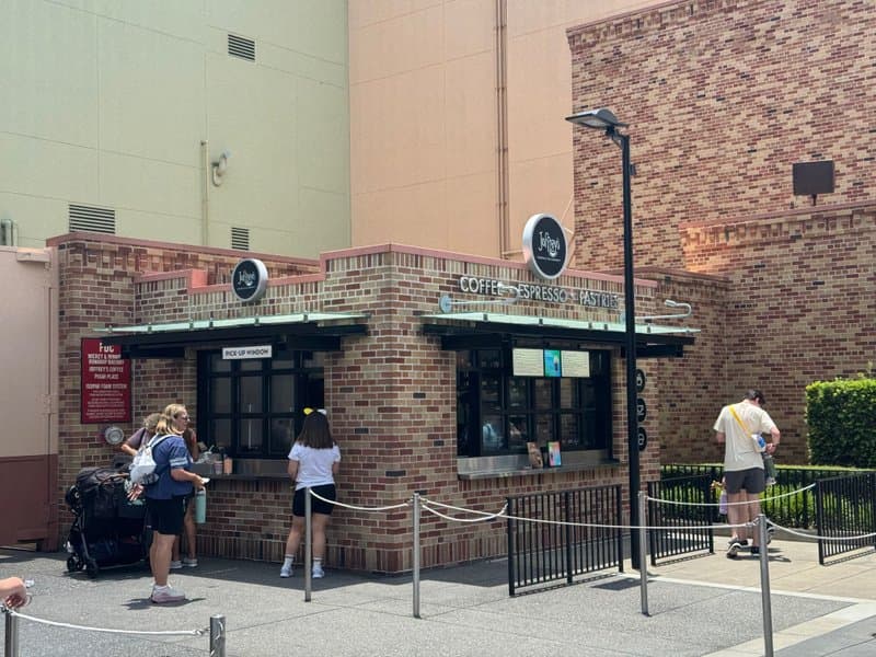 Joffrey's Coffee & Tea Co. at Pixar Plaza