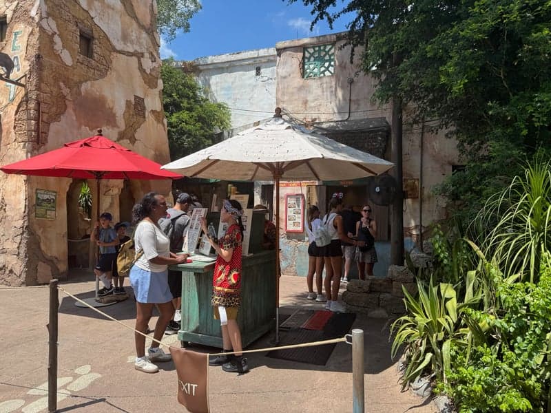 Kusafiri Coffee Shop & Bakery