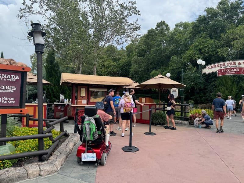 Canada Popcorn Cart